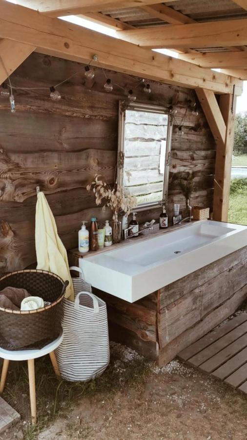 Greenvalleyglamping Sesce Pri Preboldu Экстерьер фото