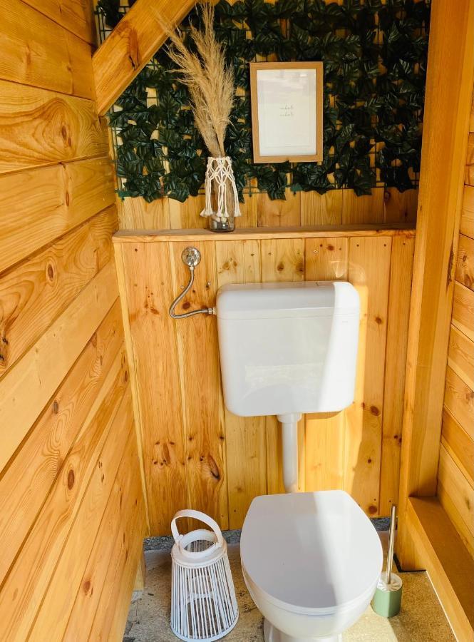 Greenvalleyglamping Sesce Pri Preboldu Экстерьер фото