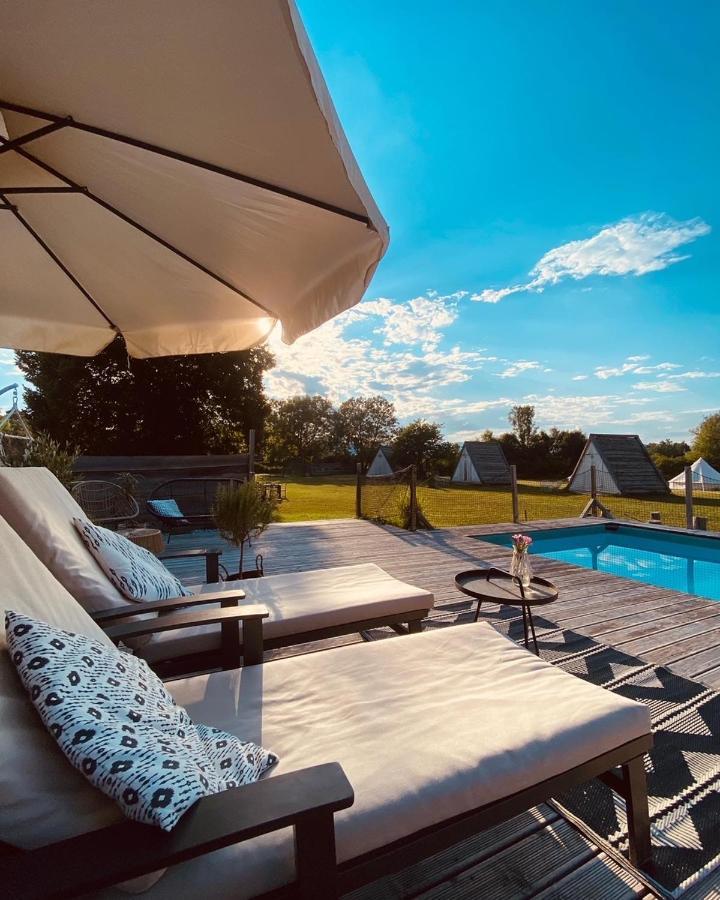 Greenvalleyglamping Sesce Pri Preboldu Экстерьер фото