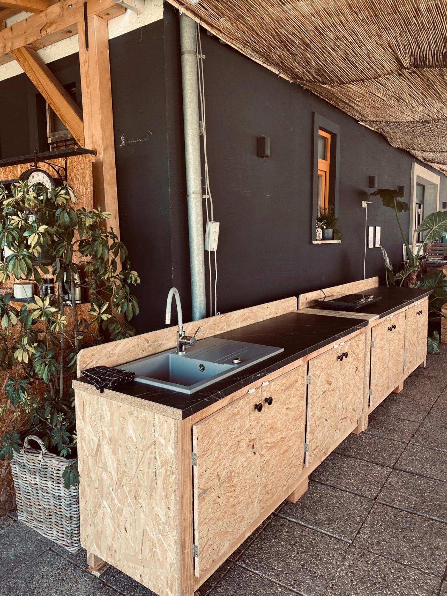 Greenvalleyglamping Sesce Pri Preboldu Экстерьер фото