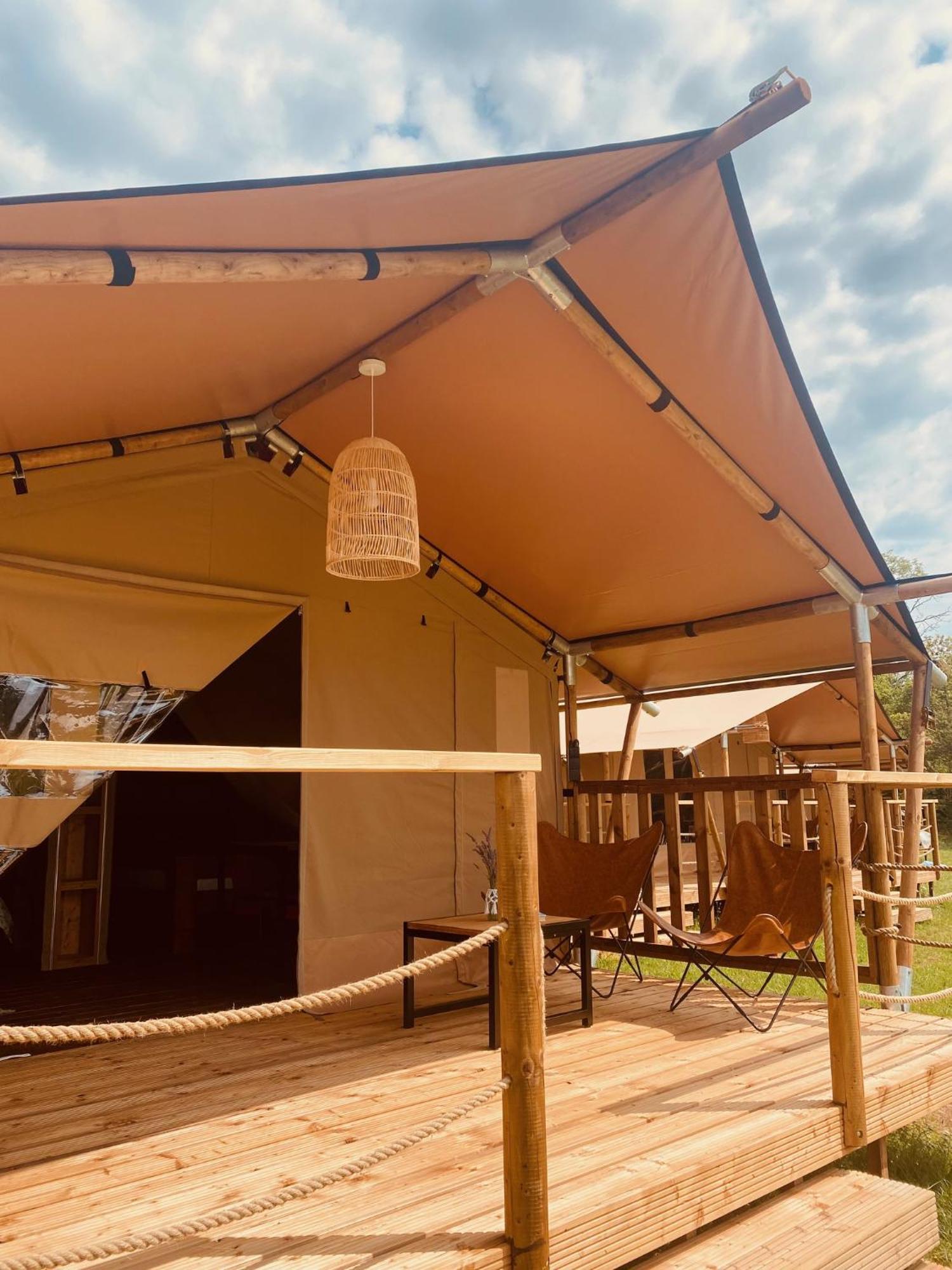 Greenvalleyglamping Sesce Pri Preboldu Экстерьер фото