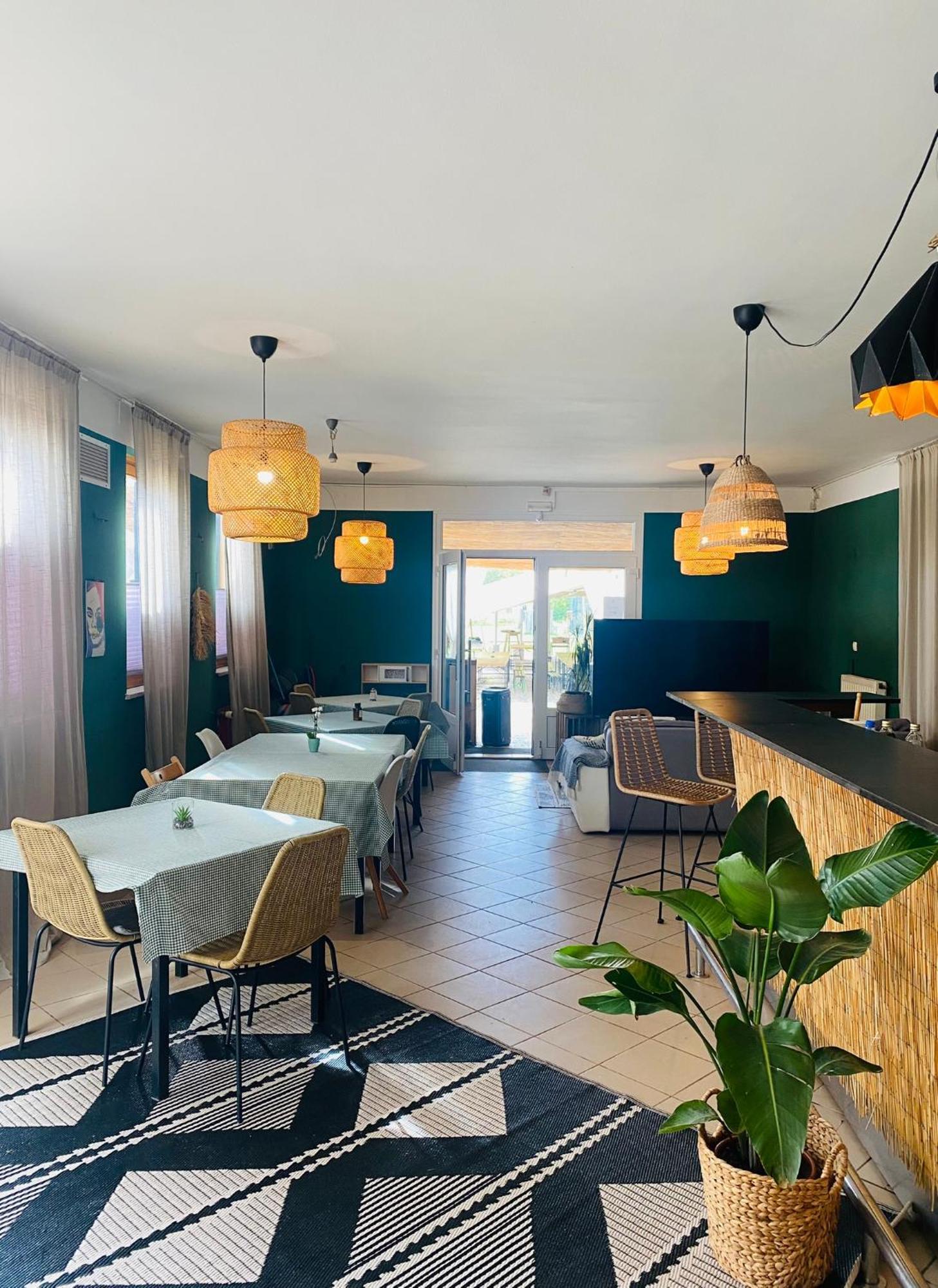Greenvalleyglamping Sesce Pri Preboldu Экстерьер фото